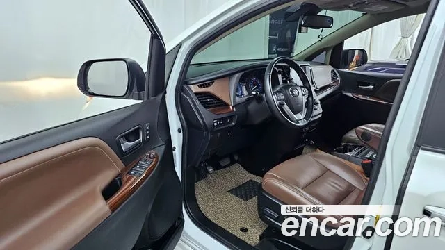 Toyota Sienna id 2876684 из Кореи 20