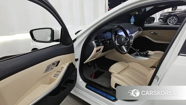 BMW 3 Series (G20) id 3452912 из Кореи 20