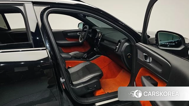 Volvo XC40 id 4620030 из Кореи 36