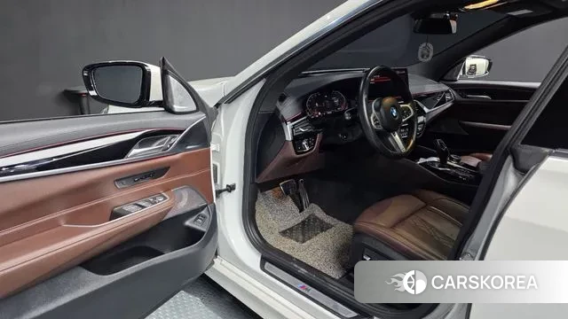 BMW 6 Series GT (G32) id 3777134 из Кореи 20