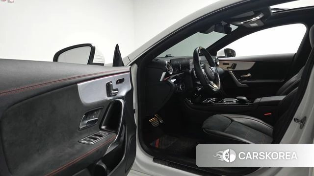 Mercedes-Benz CLA-Class C118 id 4711870 из Кореи 32