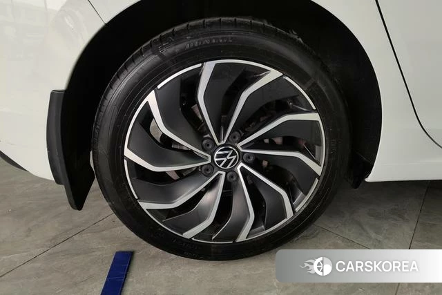 Volkswagen Golf id 3945066 из Китая 17