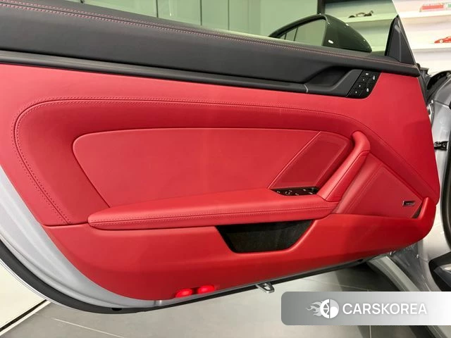 Porsche 911(992) id 4847243 из Кореи 20