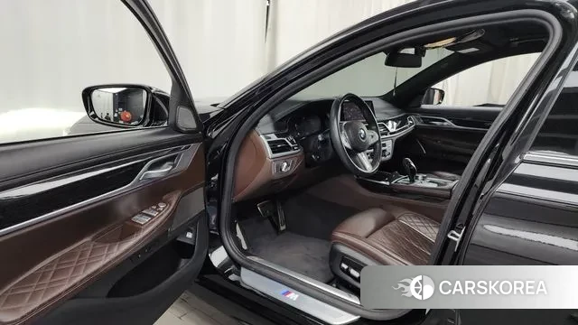 BMW 7 Series (G11) id 3008518 из Кореи 20