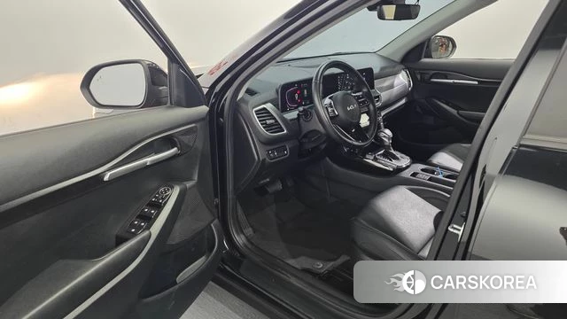 Kia The New Seltos id 4414791 из Кореи 32