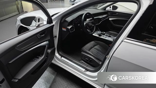 Audi A6 (C8) id 4541873 из Кореи 32
