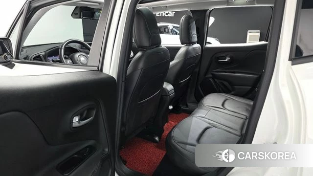 Jeep Renegade id 3827374 из Кореи 20