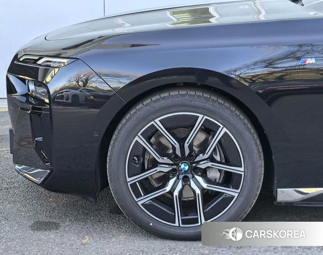 BMW 7 series id 4253552 из Китая 15