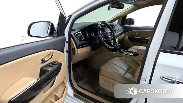 Kia The New Carnival id 3761090 из Кореи 20