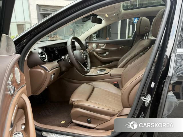 Mercedes-Benz E-class id 4278032 из Китая 22