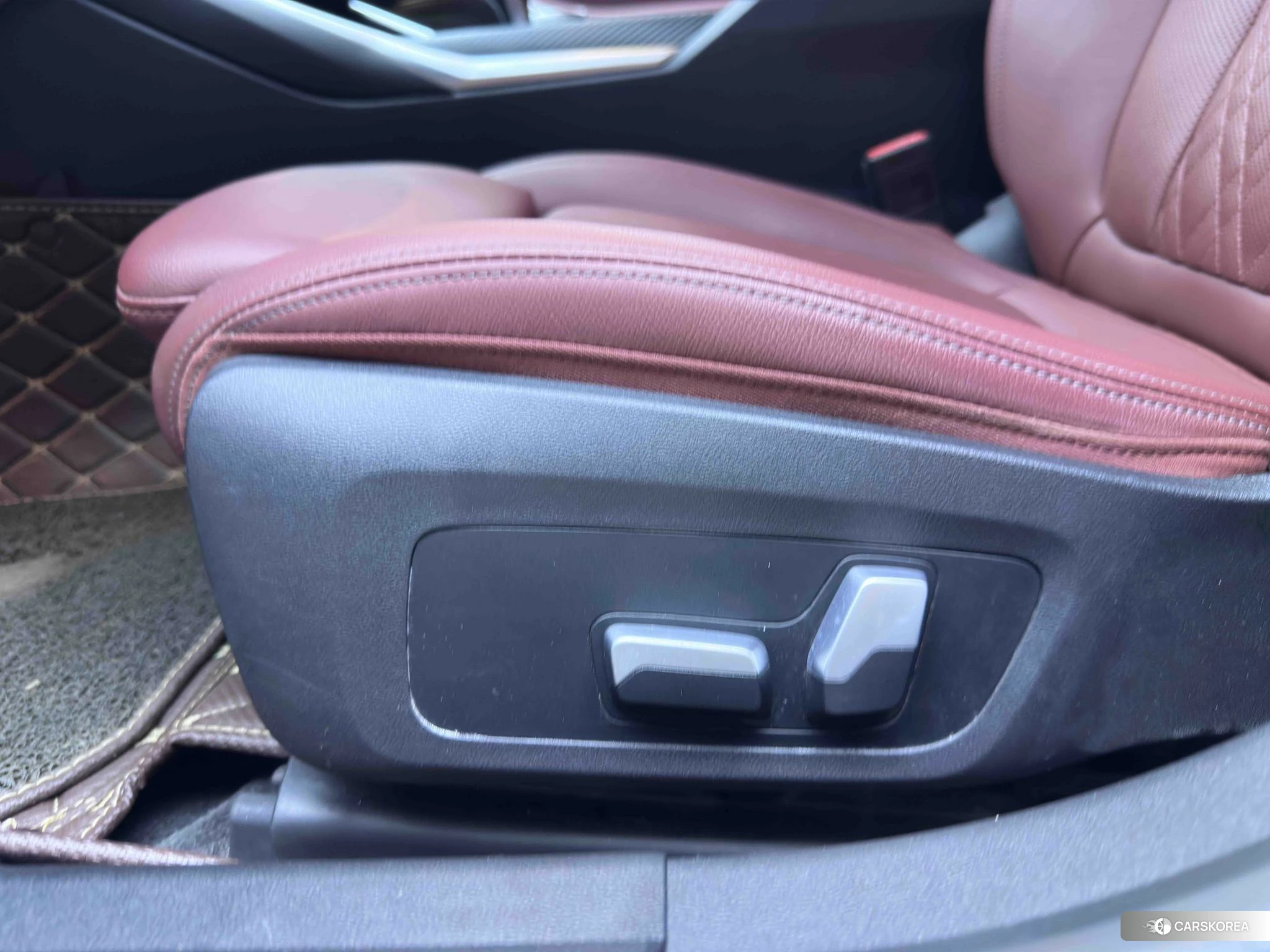 BMW 3 series id 4467584 из Китая 25