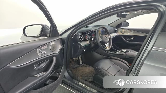 Mercedes-Benz E-Class W213 id 4339767 из Кореи 20