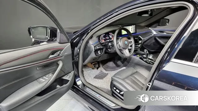 BMW 5 Series (G30) id 3011414 из Кореи 20