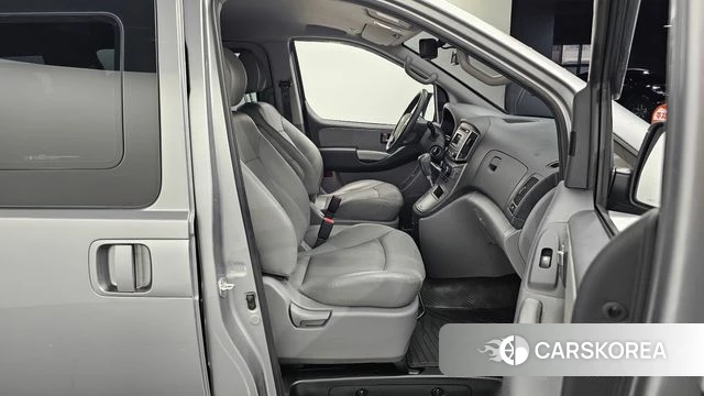 Hyundai The New Grand Starex id 3872769 из Кореи 20