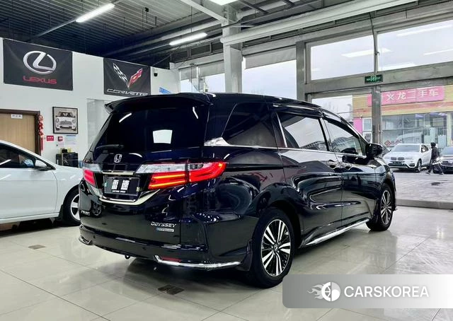 Honda Odyssey id 4209120 из Китая 28