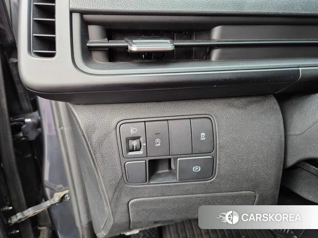 Hyundai Staria id 3857360 из Кореи 20