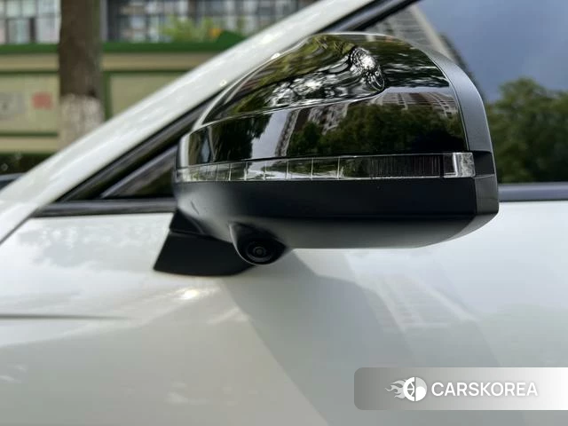 Audi A4L id 4272635 из Китая 29