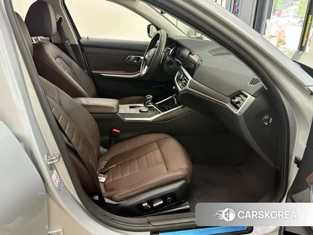 BMW 3 Series (G20) id 3038991 из Кореи 20