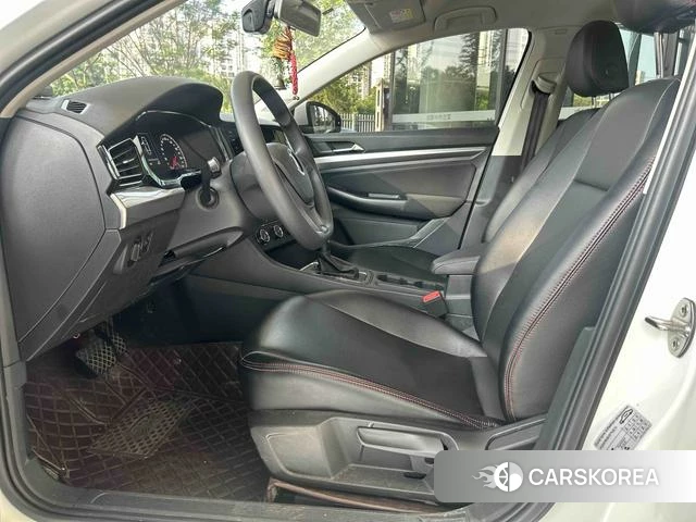 Volkswagen Bora id 4301217 из Китая 10