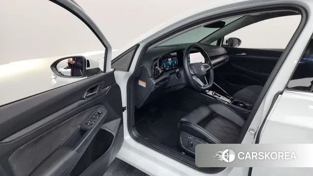 Volkswagen Golf 8th Generation id 3399900 из Кореи 20