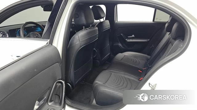 Mercedes-Benz A-Class W177 id 4304439 из Кореи 31