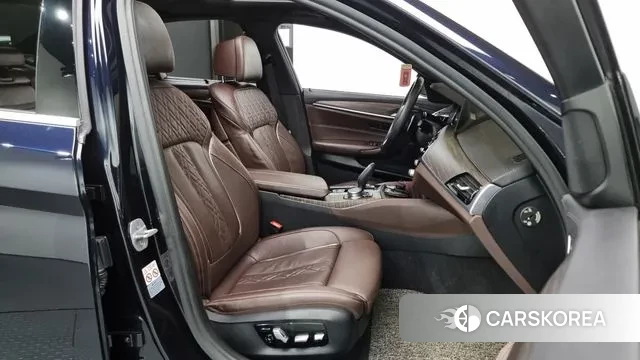 BMW 5 Series (G30) id 3050728 из Кореи 20