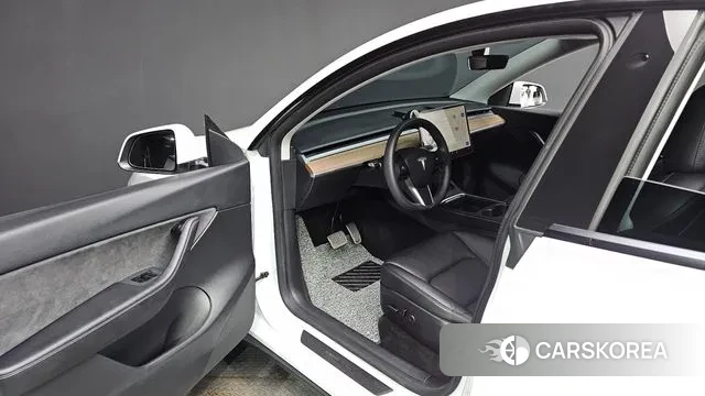 Tesla Model Y id 3059430 из Кореи 20