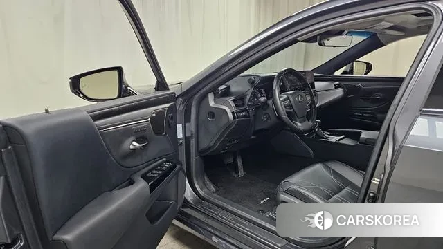 Lexus ES300h 7th generation id 3620028 из Кореи 20