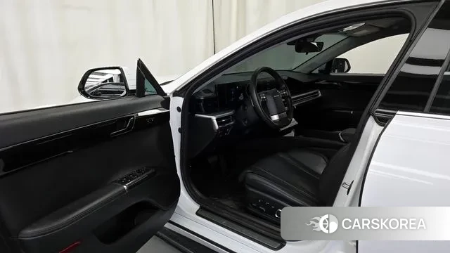 Hyundai Grandeur (GN7) id 3153917 из Кореи 20