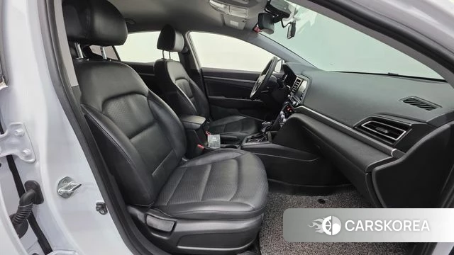 Hyundai The New Avante AD id 4310623 из Кореи 31