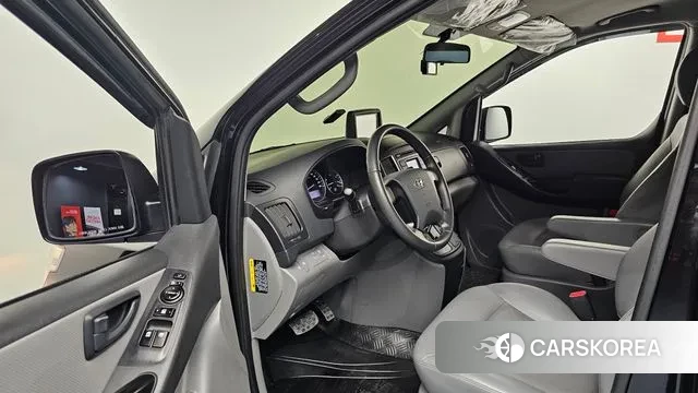 Hyundai The New Grand Starex id 3686548 из Кореи 20