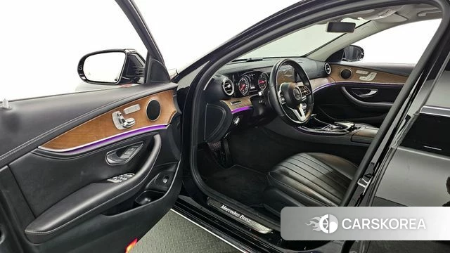 Mercedes-Benz E-Class W213 id 3942580 из Кореи 20