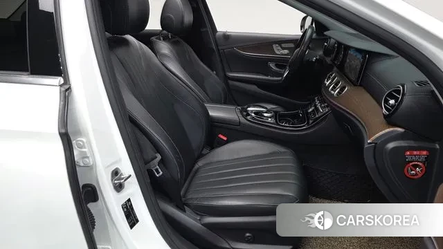 Mercedes-Benz E-Class W213 id 3772726 из Кореи 20