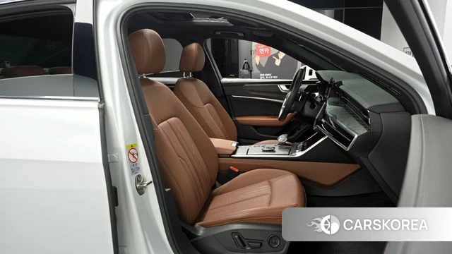 Audi A6 (C8) id 3865296 из Кореи 21