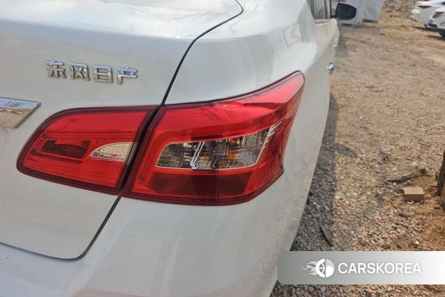 Nissan Xuan Yi id 4259513 из Китая 17