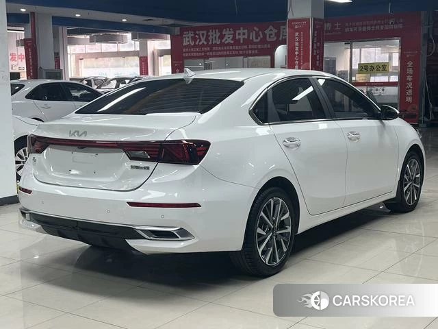 Kia K3 id 4026809 из Китая 16