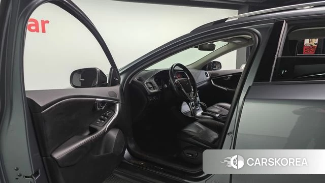 Volvo V40 Cross-Country id 3808259 из Кореи 20