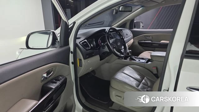 Kia The New Carnival id 4563044 из Кореи 20