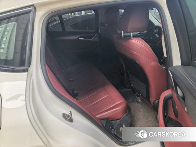 BMW X4 id 4256608 из Китая 12