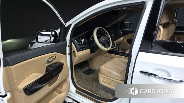 Kia The New Carnival id 3893604 из Кореи 20