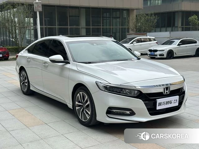 Honda Accord id 4399917 из Китая 27