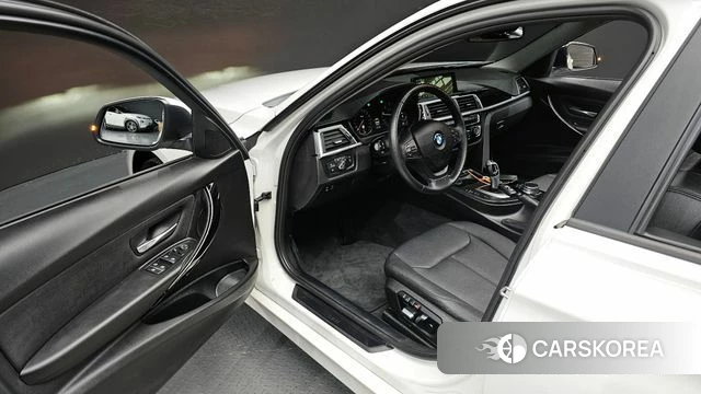 BMW 3 Series (F30) id 3796055 из Кореи 20