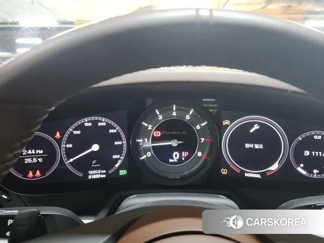 Porsche 911(992) id 3263259 из Кореи 20