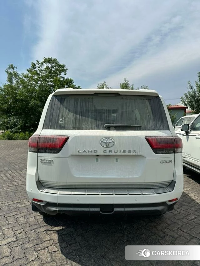 Toyota Land Cruiser (imported) id 4272155 из Китая 19