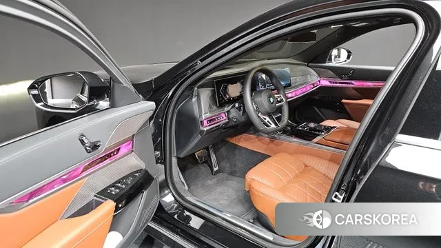 BMW 7 Series (G70) id 3758066 из Кореи 20