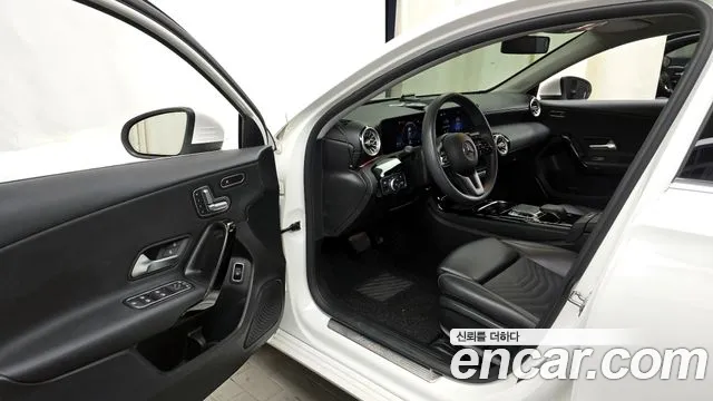 Mercedes-Benz A-Class W177 id 2674748 из Кореи 20