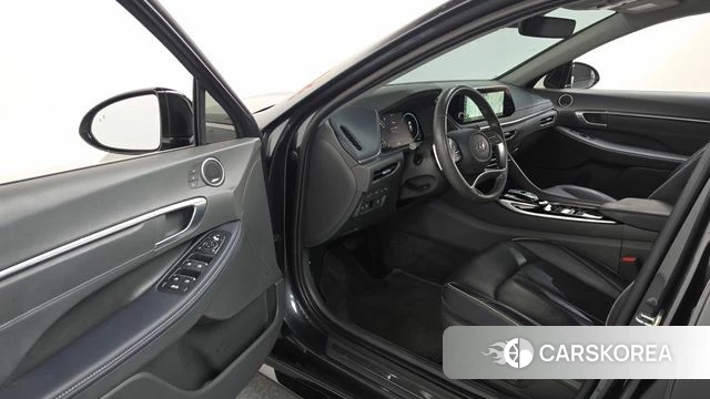 Hyundai Sonata (DN8) id 4618736 из Кореи 36