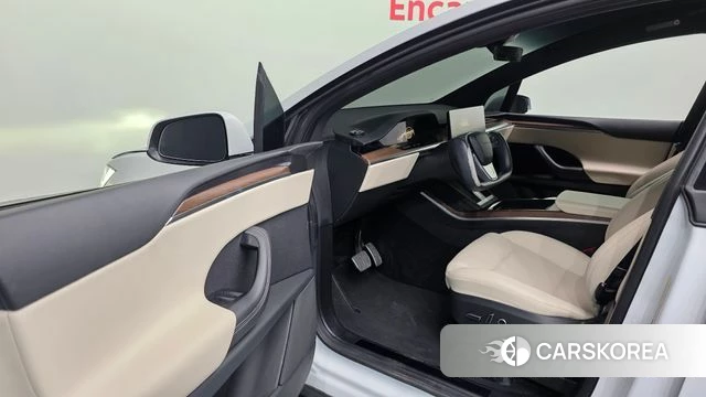 Tesla Model X id 4778892 из Кореи 34