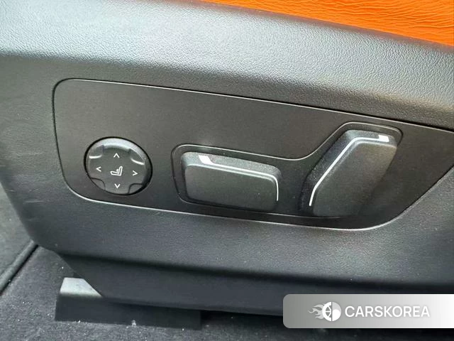 BMW M5 PHEV id 4306874 из Китая 18