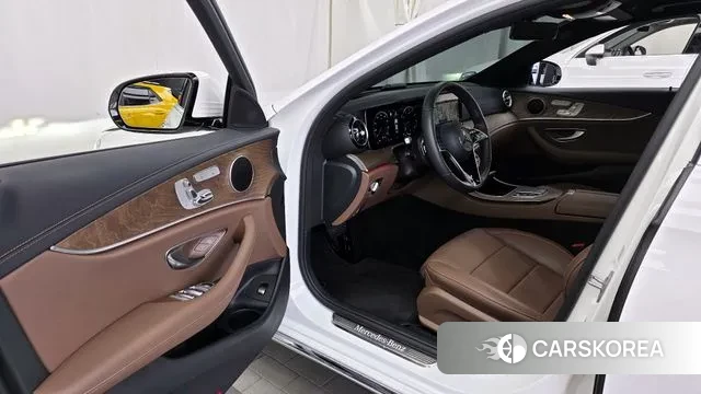 Mercedes-Benz E-Class W213 id 3262531 из Кореи 20